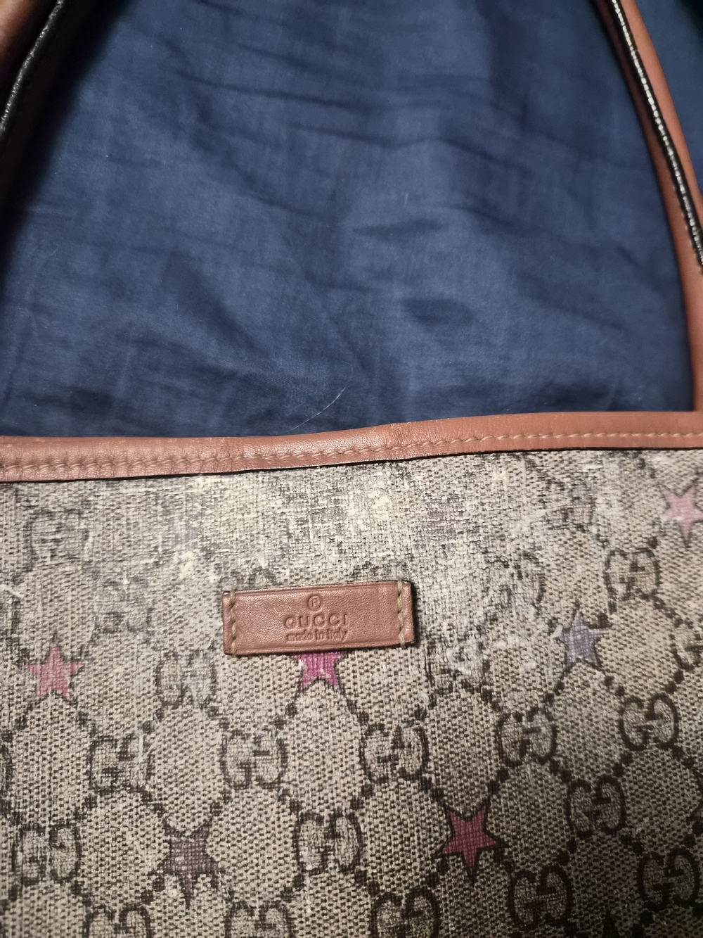 Gucci Beige GG Supreme Canvas Tote with Brown Leather Trim - Picture 2 of 7